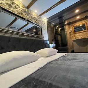 insula-zara.hotelinzadar.com/